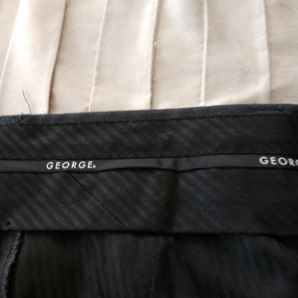 😀 GEORGE SLACKS DRESS MEN'S SIZE (36 x 34) PreOwned Color: Graphite - Picture 2 of 4